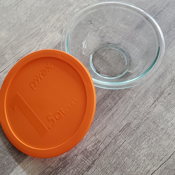 Dining Glass Tupperware With Lid Poshmark